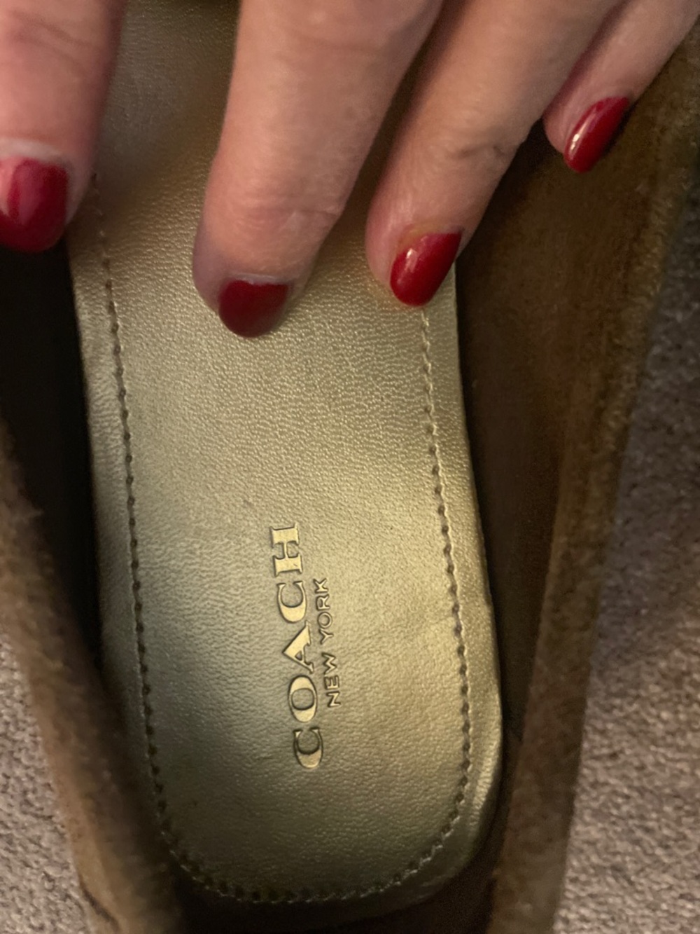 Coach women’s brown loafers size 8.5 - Picture 2 of 5